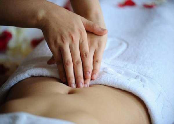 CHÁU TRẦN VĂN AN (10 TUỔI, ĐÀ NẴNG) BỊ VIÊM LOÉT DẠ DÀY TÁ TRÀNG
